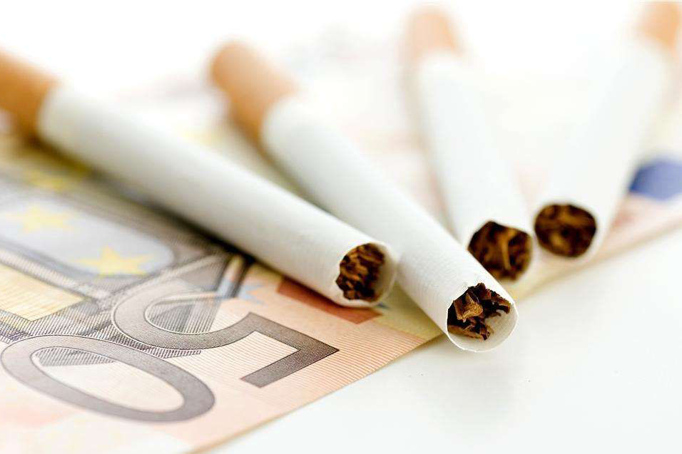 煙草工廠(chǎng)車(chē)間必配工業(yè)除濕機(jī)設(shè)備詳解